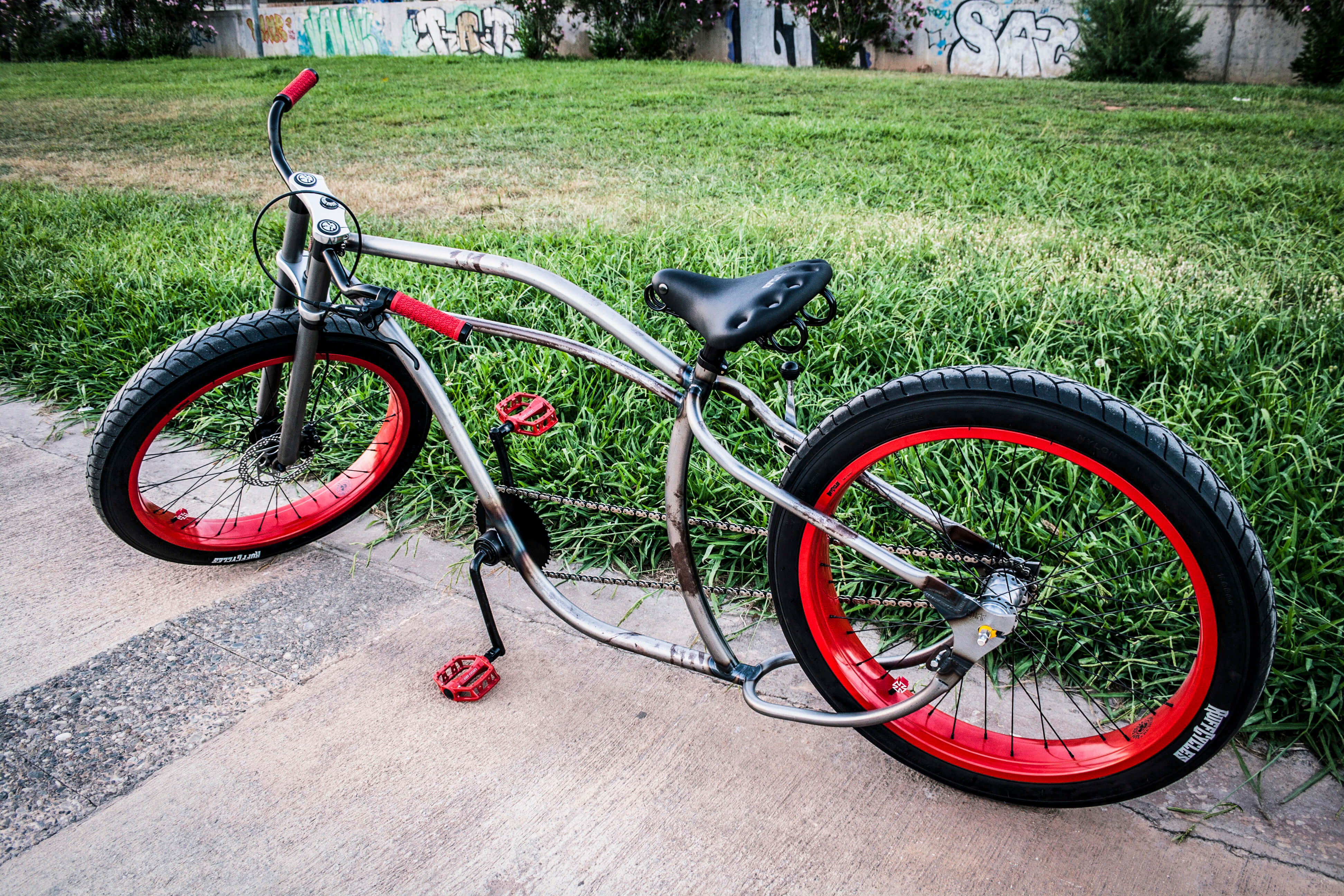 silver frame red wheel